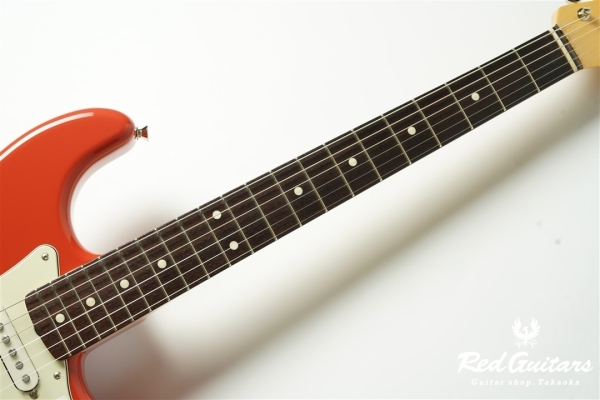 MADE IN JAPAN TRADITIONAL 60S STRATOCASTER - Fiesta Red