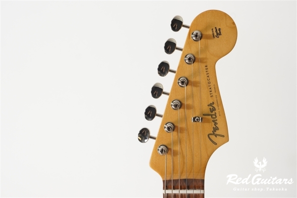 VINTERA ’60S STRATOCASTER - Ice Blue Metallic
