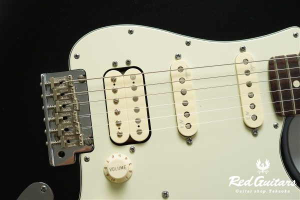 American Deluxe Stratocaster Plus HSS - Mystic Black