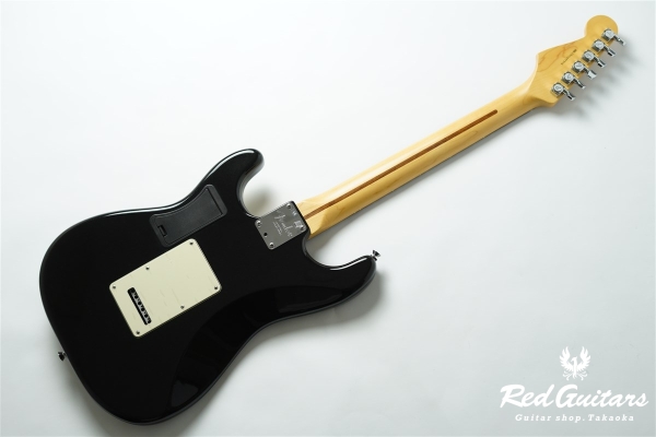 American Deluxe Stratocaster Plus HSS - Mystic Black