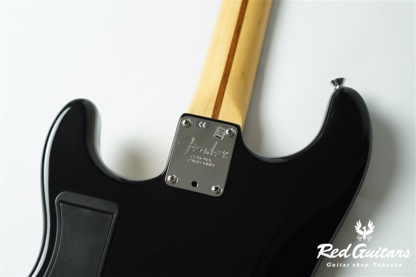 American Deluxe Stratocaster Plus HSS - Mystic Black