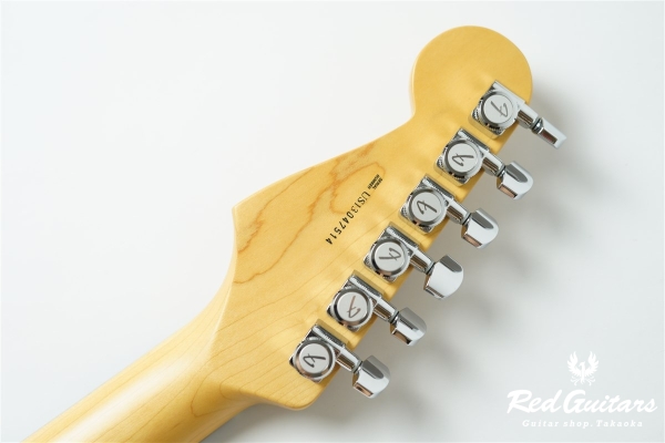 American Deluxe Stratocaster Plus HSS - Mystic Black