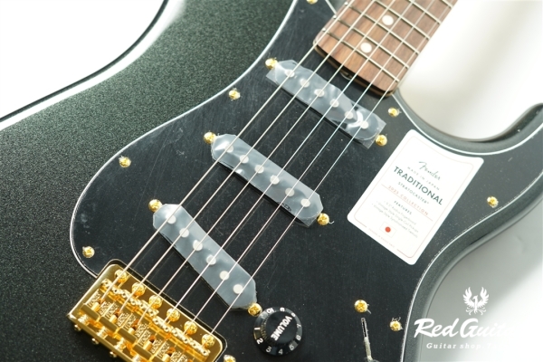 Made in Japan Traditional 2025 Collection ’60s Stratocaster - Black Pearl