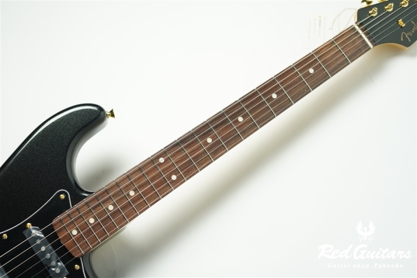 Made in Japan Traditional 2025 Collection ’60s Stratocaster - Black Pearl