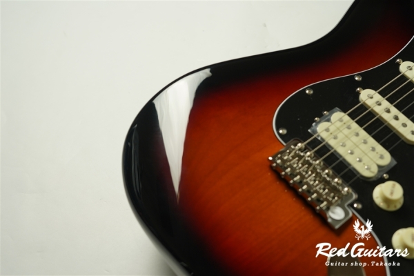 American Professional Classic Stratocaster HSS - 3 Color Sunburst