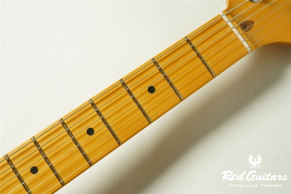 American Professional Classic Stratocaster HSS - 3 Color Sunburst