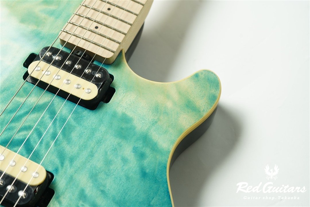 AXIS AX40-TBL-M - Trans Blue