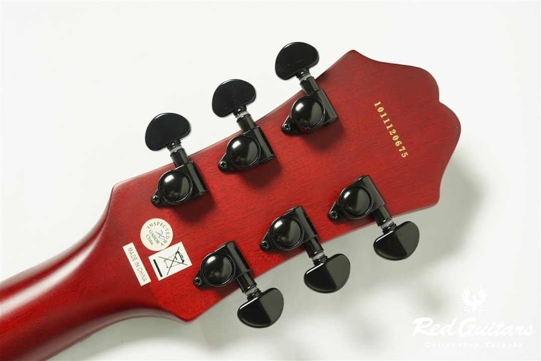 Dot Studio - Worn Cherry