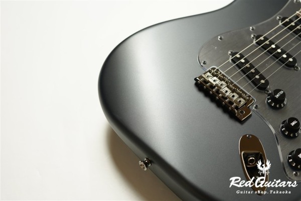 Made in Japan Hybrid II 2026 Collection Stratocaster Satin Metallic - Matte Phantom Black