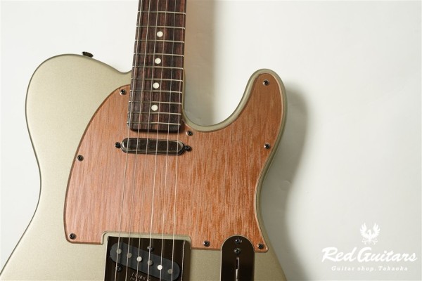 Made in Japan Hybrid II 2026 Collection Telecaster Satin - Metallic Matte Champagne Mirage