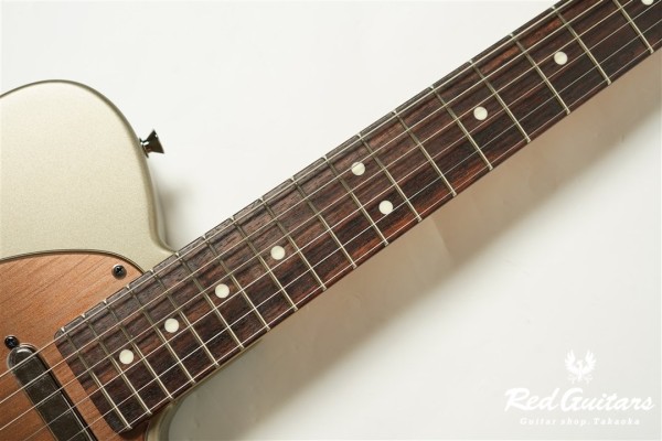 Made in Japan Hybrid II 2026 Collection Telecaster Satin - Metallic Matte Champagne Mirage