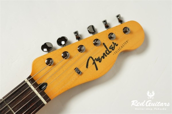 Made in Japan Hybrid II 2026 Collection Telecaster Satin - Metallic Matte Champagne Mirage
