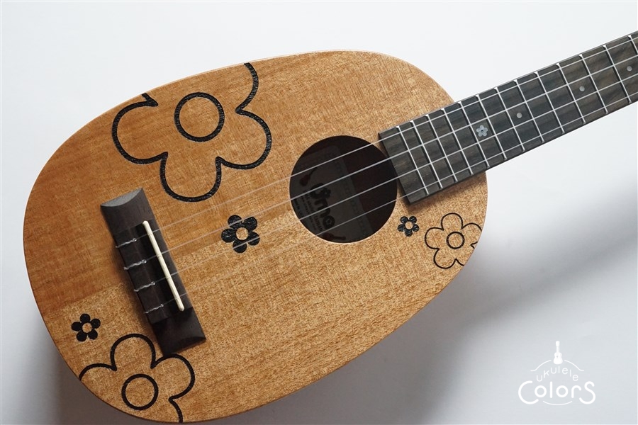 Uma ukulele UKFL-03SCP - Natural | ウクレレカラーズ Online Store