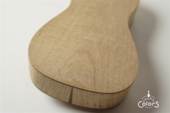 ukulele concert 13f r.a. – Spruce TOP/Figured Maple SIDE & BACK