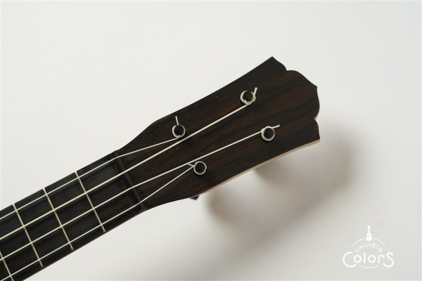 ukulele concert 13f r.a. – Spruce TOP/Figured Maple SIDE & BACK