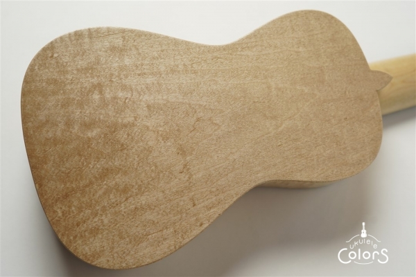 ukulele concert 13f r.a. – Spruce TOP/Figured Maple SIDE & BACK