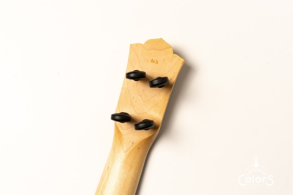 ukulele concert 13f r.a. / Spruce TOP/Figured Maple SIDE & BACK