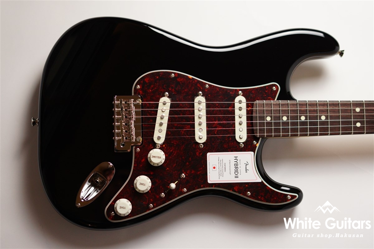 Fender Made in Japan Hybrid II Stratocaster - Black | White