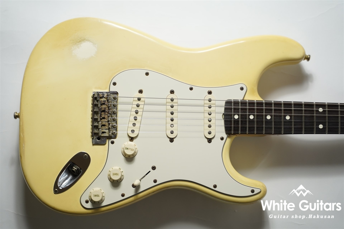 Fender American Vintage '62 Stratocaster | White Guitars Online Store