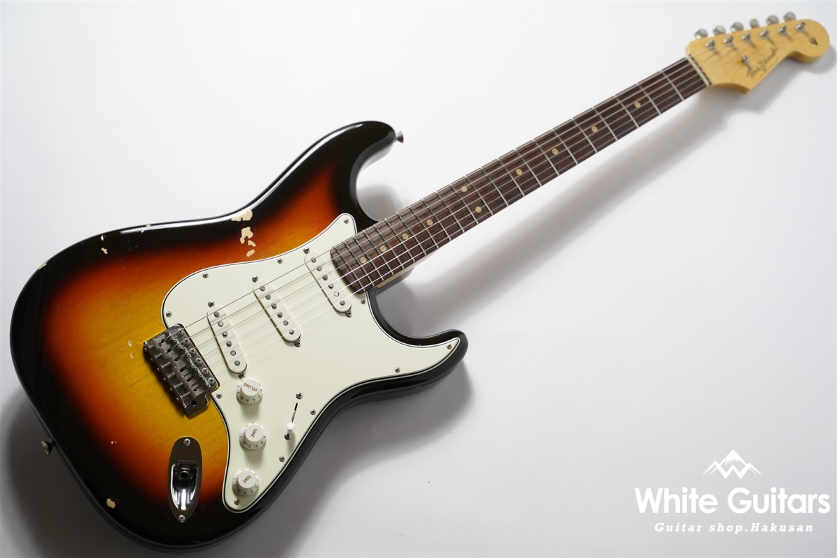 Vanzandt STV-R2 Custom - Vintage 3 Tone Sunburst | White Guitars ...