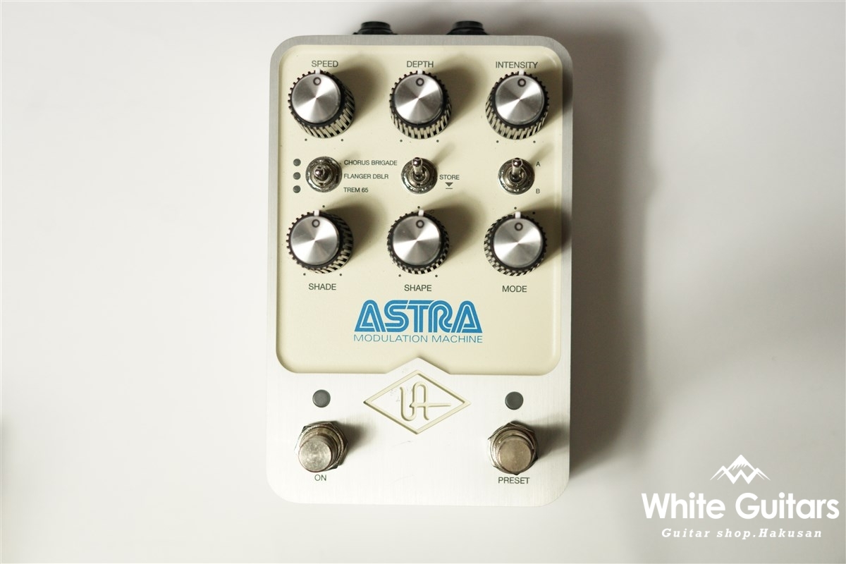 Universal Audio UAFX Astra Modulation Machine | White Guitars