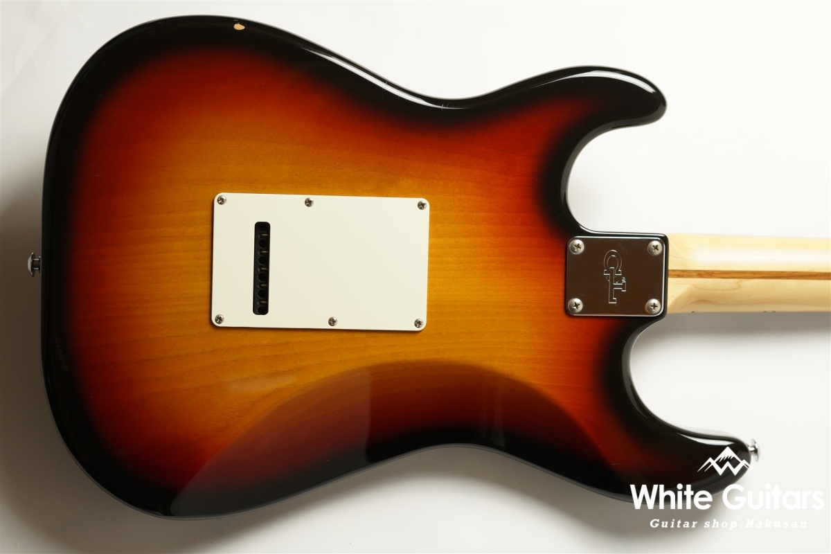 G&L S-500 Premium C.F.S | White Guitars Online Store