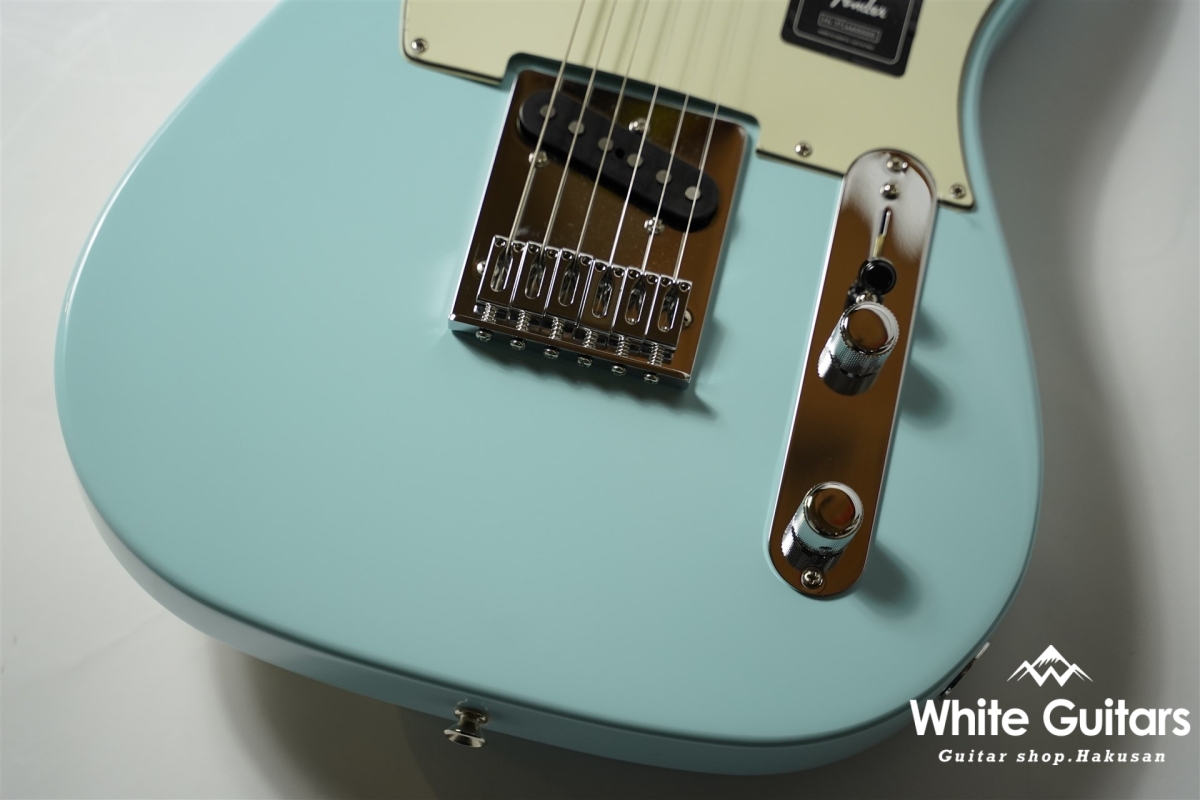 Fender Limited Player Telecaster - Daphne Blue | White