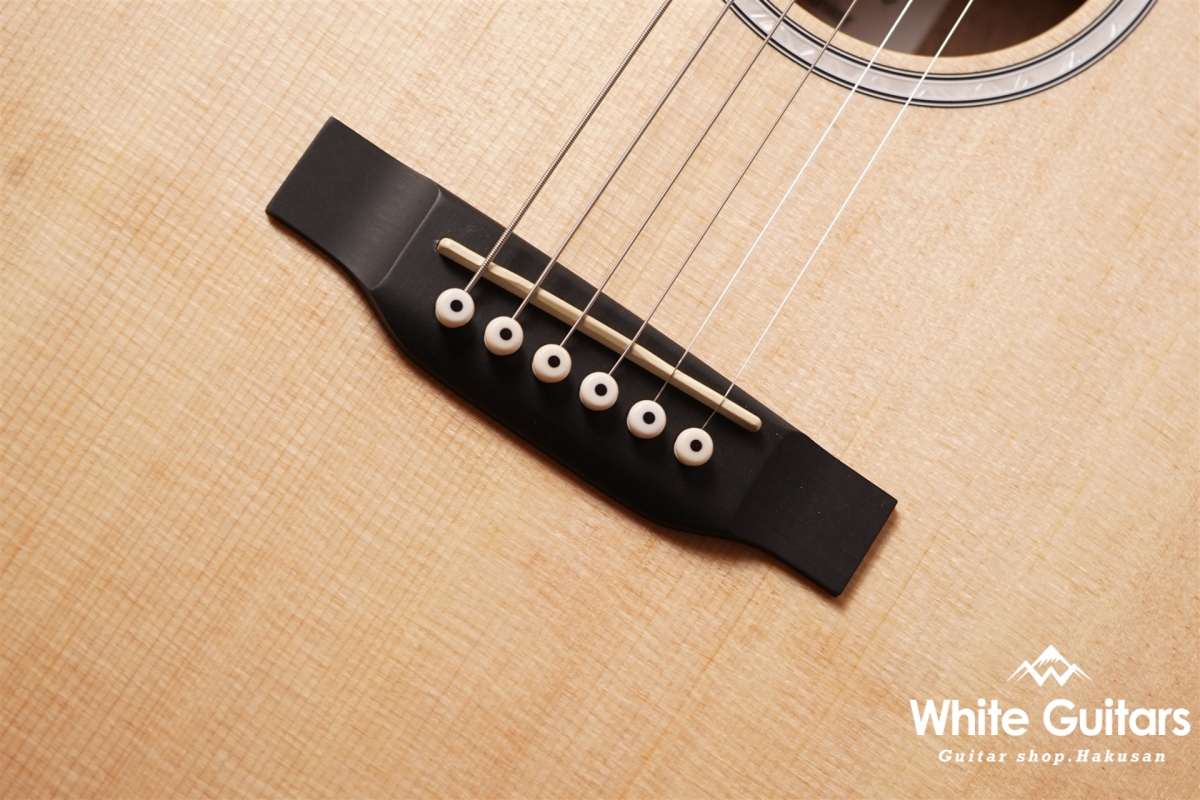 Martin 000Jr-10 | White Guitars Online Store