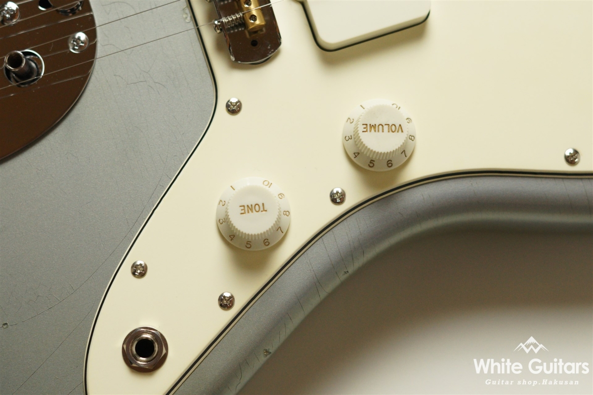 g7-JM/R - Standard Aged - Faded Ice Blue Metallic / Retro Tone The Master&The Egg