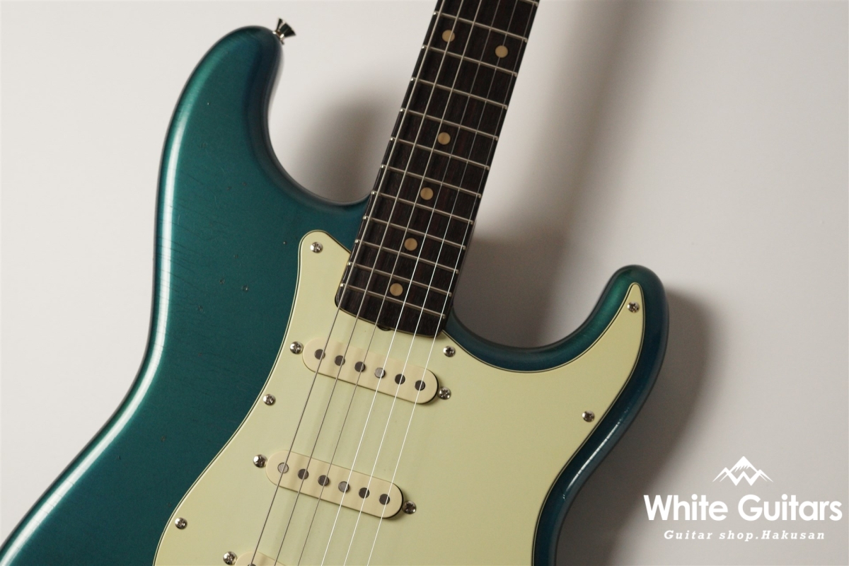 g7-ST/R / Lightly Aged - Vintage Lake Placid Blue