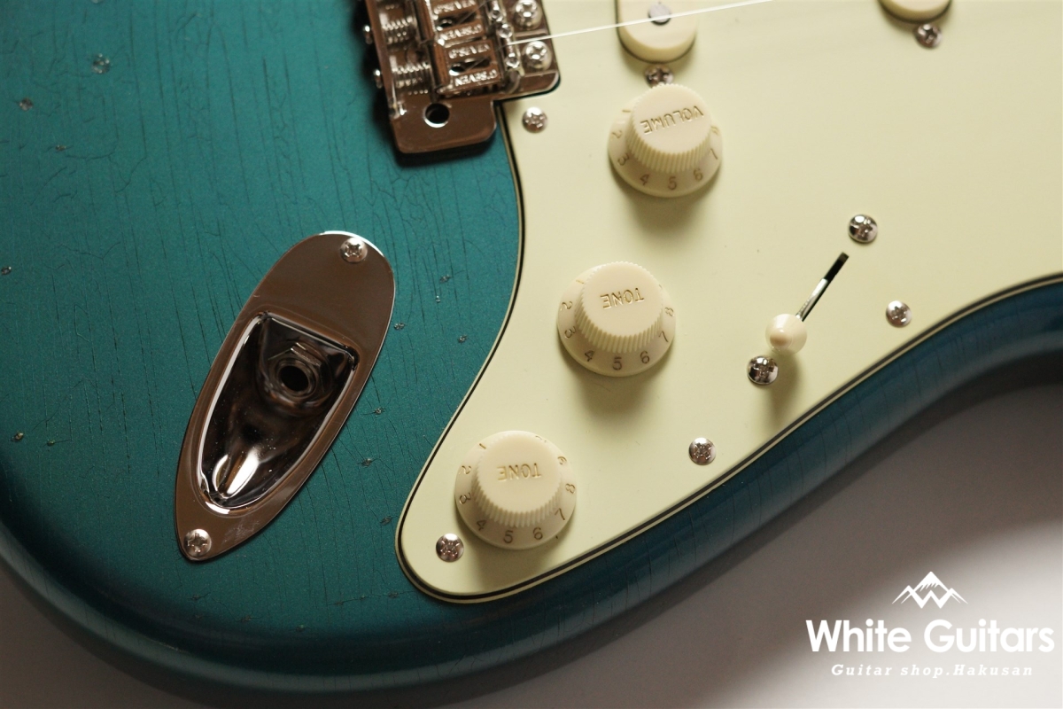 g7-ST/R / Lightly Aged - Vintage Lake Placid Blue