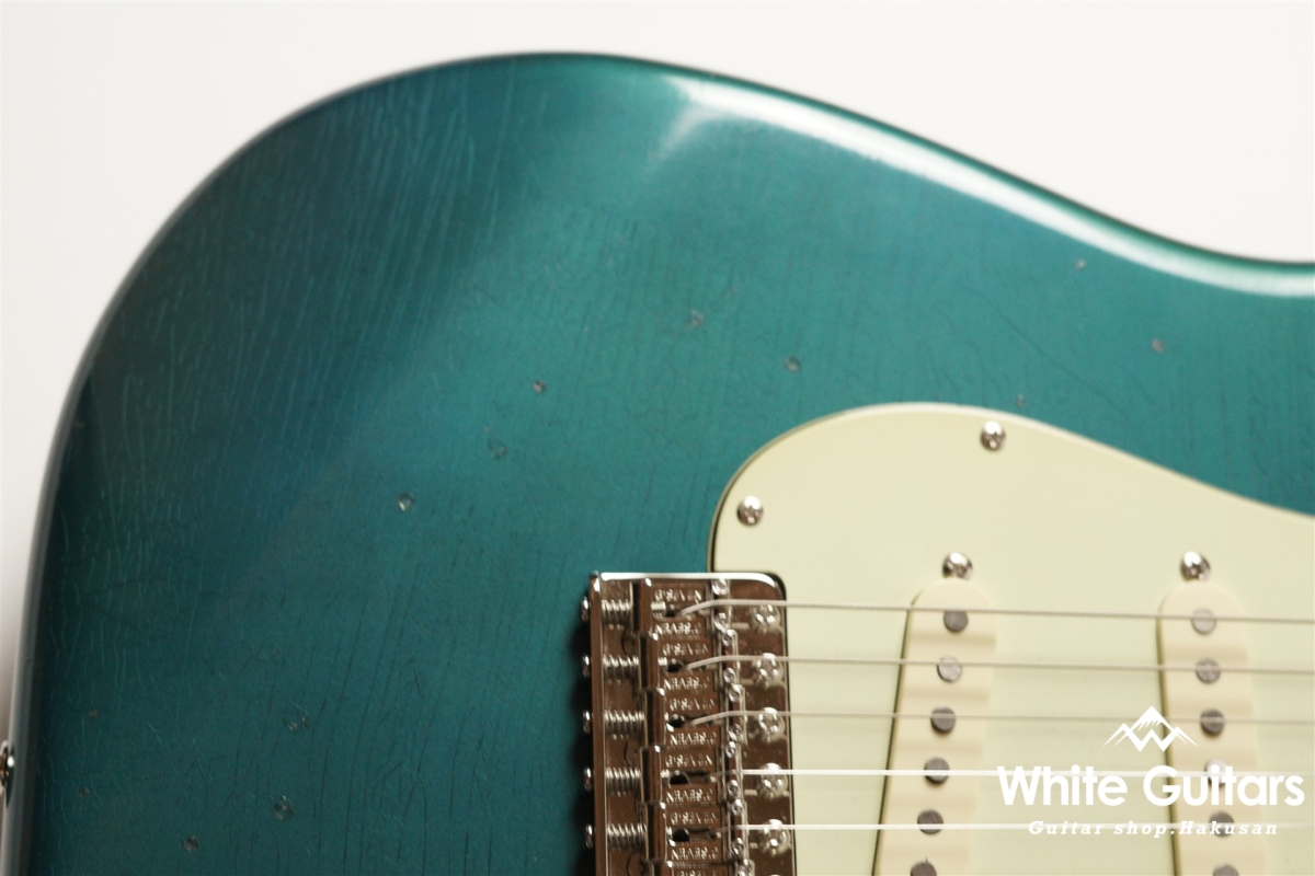 g7-ST/R / Lightly Aged - Vintage Lake Placid Blue