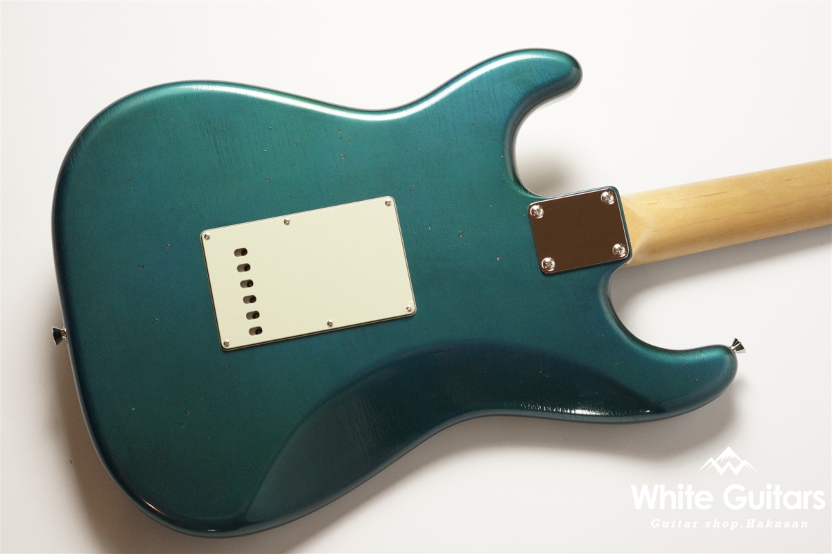 g7-ST/R / Lightly Aged - Vintage Lake Placid Blue