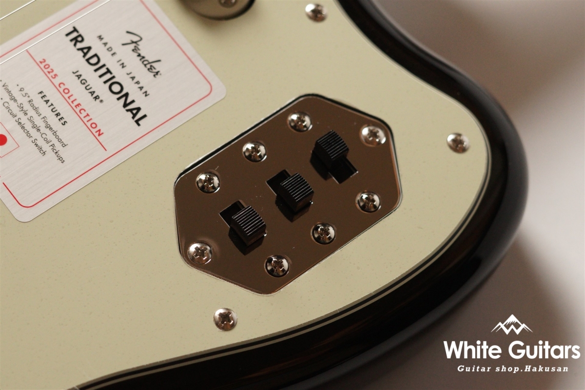 Made in Japan Traditional 2025 Collection, 60s Jaguar - Competition Black / 3-Color Sunburst