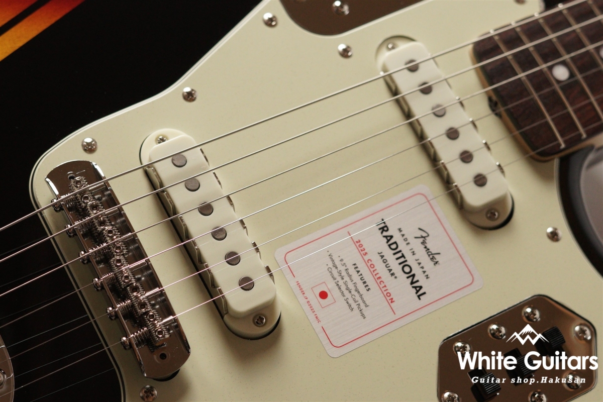 Made in Japan Traditional 2025 Collection, 60s Jaguar - Competition Black / 3-Color Sunburst