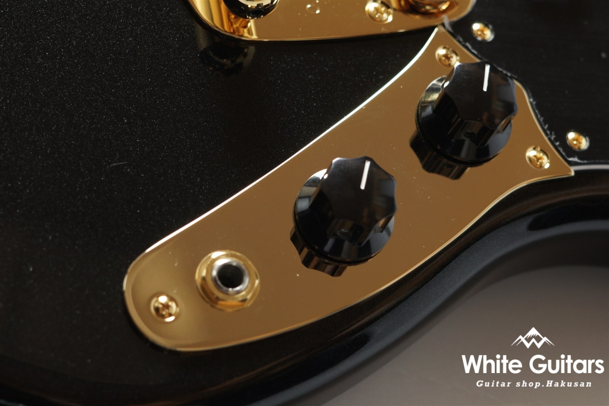 Made in Japan Traditional 2025 Collection ’60s Mustang - Black Pearl