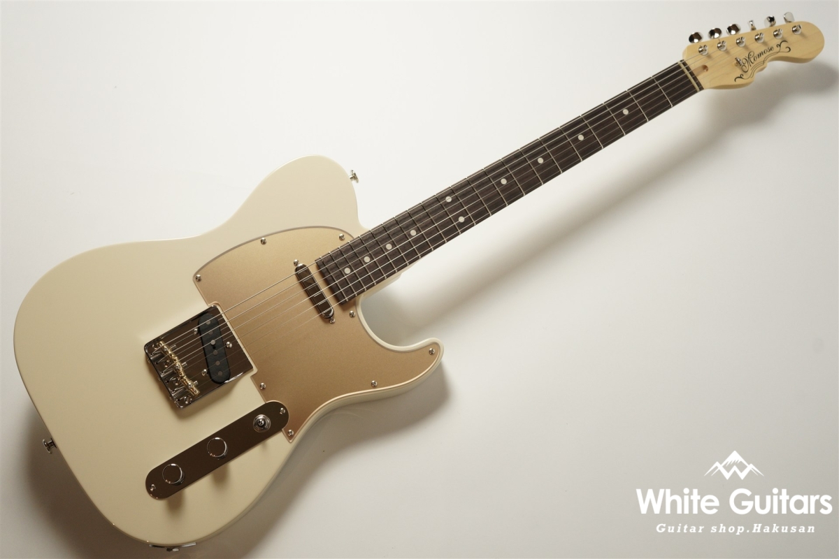MT1-STD/R - Olympic White / Gold Acryl Pick Guard
