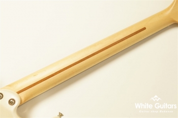 Liquid - See-through Metallic White Burst