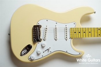 Tribute Series S-500 Maple - Vintage White