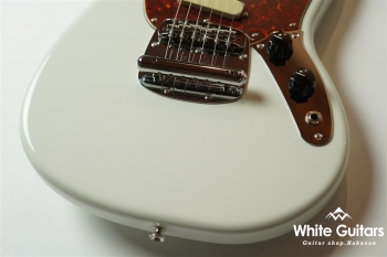 Made in Japan Traditional 60s Mustang - Olympic White