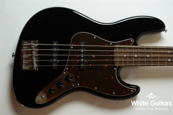 BETA J5LQ - Black