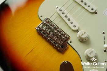 Made in Japan Traditional 60s Stratocaster - 3-Color Sunburst