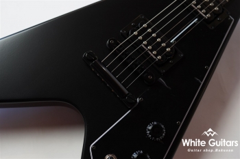 Flying V B-2 - Satin Ebony