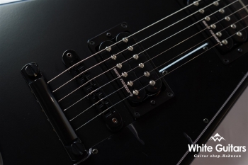 Flying V B-2 - Satin Ebony