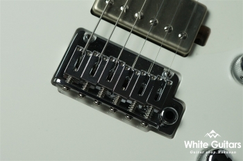 ARENA [White Guitars Shop Order] - Pearl White