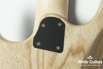 S-724MS/Phase2 Ash/R - Red Granite