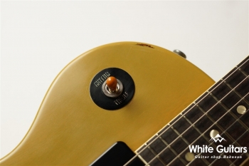 Portrait Line No.1 Special - TV Yellow #1 035