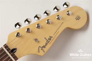  2021 Collection Made in Japan Hybrid II Stratocaster- Metallic 3-Color Sunburst