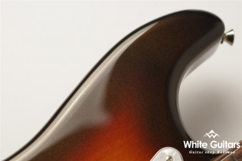 2021 Collection Made in Japan Hybrid II Stratocaster- Metallic 3-Color Sunburst