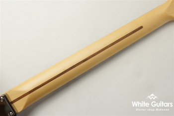 2021 Collection Made in Japan Hybrid II Stratocaster- Metallic 3-Color Sunburst